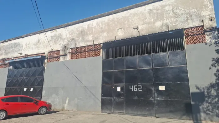 Galpão 840m2