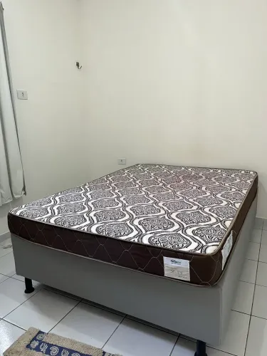Cama box - base + colchão (D33)