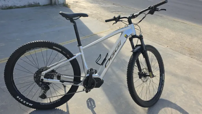 Bicicleta Elétrica Aro 29 OGGI Big Wheel 8.2