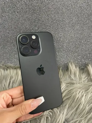 IPHONE 16 PRO PRETO