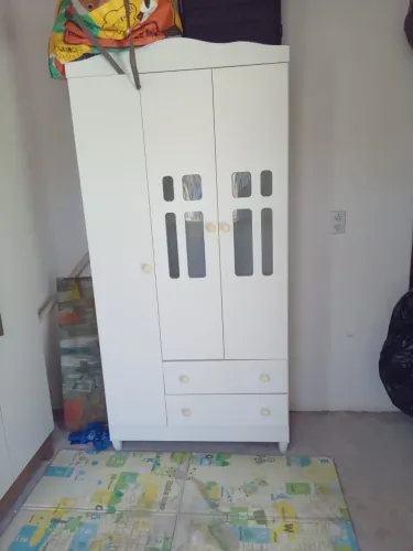Guarda roupa de bebê 