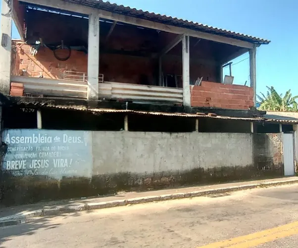VENDO ou Alugo casa EM GUAPIMIRIM - O PONTO IDEAL PARA O SEU NEGÓCIO!
