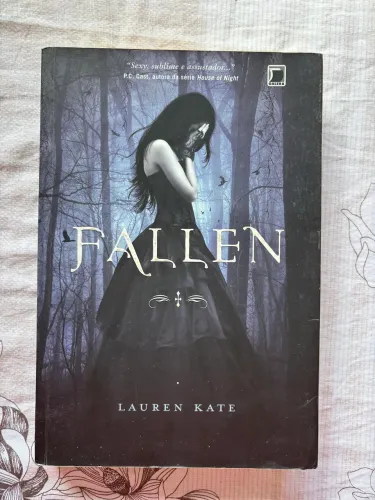 Livro Fallen