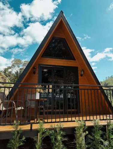 A-frame chalé suíço