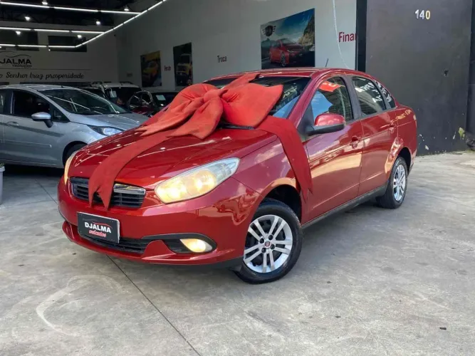 Fiat Grand Siena Attrac. 1.4 EVO F.flex 8V 2013