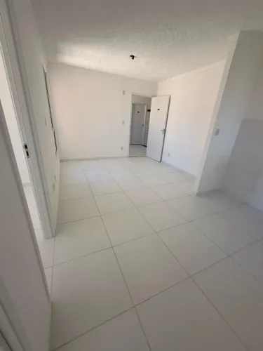 alugo apto na Barra dos Coqueiros novo por 1500 já incluso tx de cond