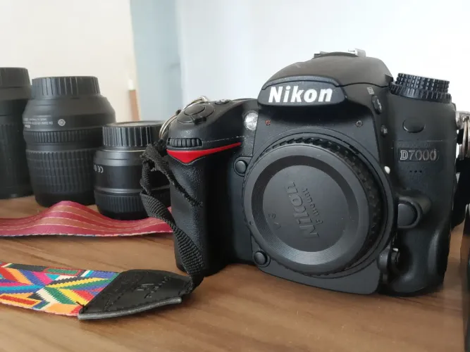 Câmera fotográfica D7000