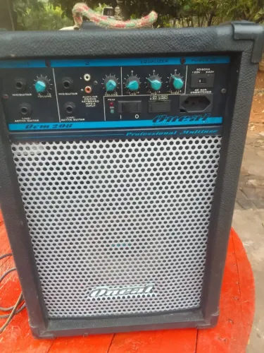 Caixa amplificada oneal