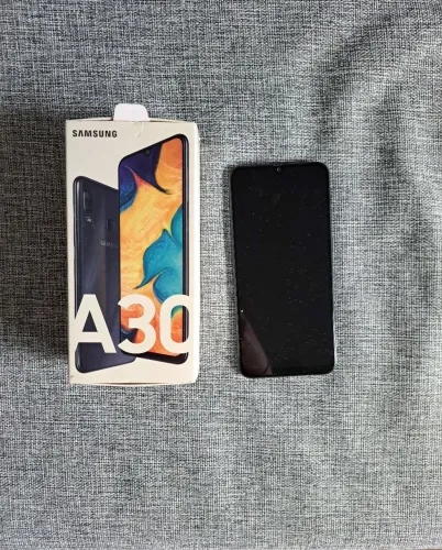 Samsung Galáxia A30