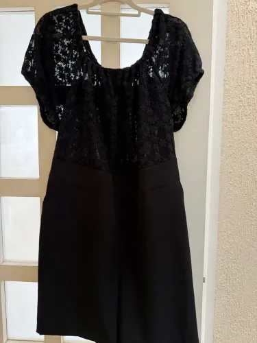 Macaquinho preto lindo 