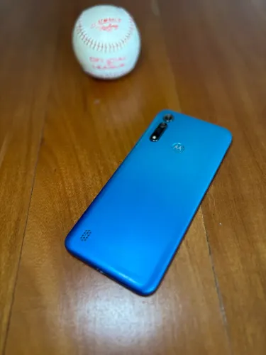 MOTOROLA G8 POWER LITE