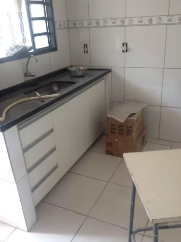 ALUGUEL CASA STA GENOVEVA
