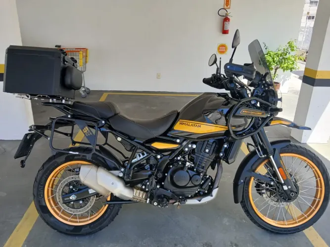 Moto Himalayn 450cc Royal Enfild