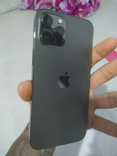 iPhone 12 Pro Max 128gb bateria 74% bateria original dele, tela original aparelho proceden