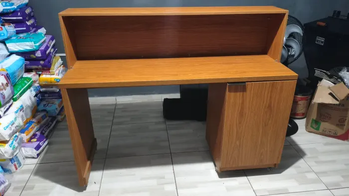 Balcão planejado de atendimento 100% MDF