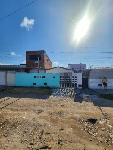 Casa pra vender em Paratibe ao lado do supermercado nova vida
