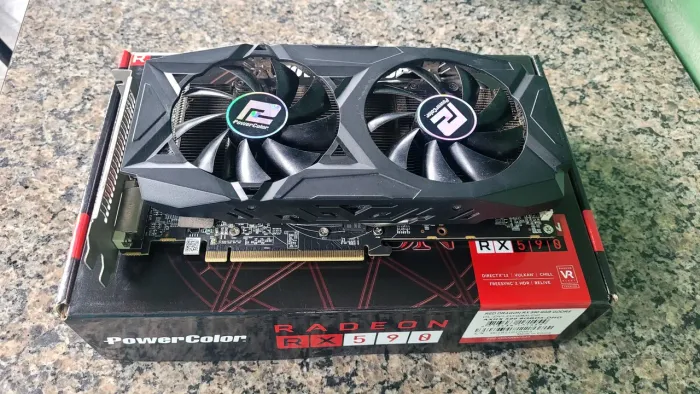 Placa de vídeo Rx 590 8GB Powercolor