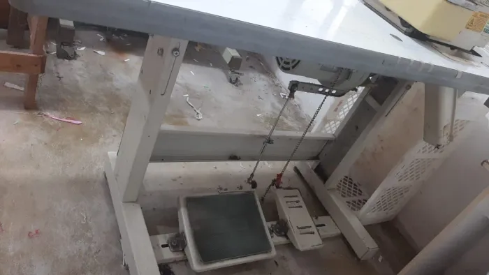 Maquina overlock