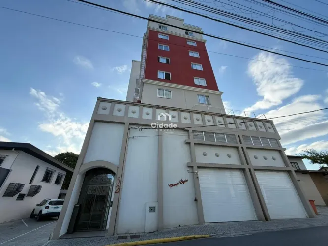 Apartamento para locação no Centro - Amplo, mobiliado e com excelente padrão de conforto