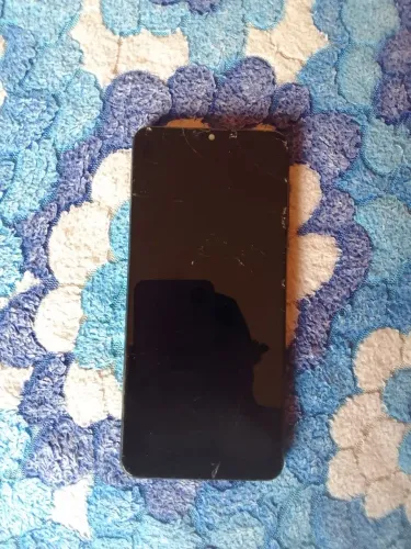 Celular Samsung A12, 64gb, tela trincada, porem funcionando tudo normal!