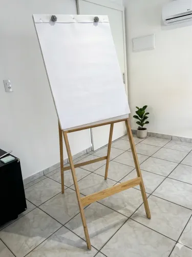 Cavalete Flip Chart Reunião Aula Quadro Branco Lousa