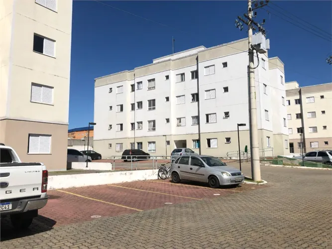 Apartamento a venda em sorocaba / 2 dormitórios / 57m²