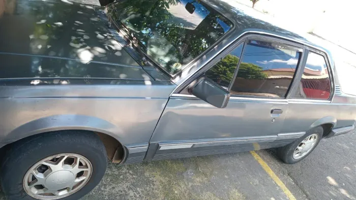 Chevrolet Monza Classic SE 2.0 /mpfi E EFI 2P E 4P 1989