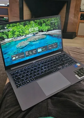 Notebook Samsung Galaxy Book4 i7 Windows Home11, 16gb, 512gb SSD, 15.6" FullHDLED