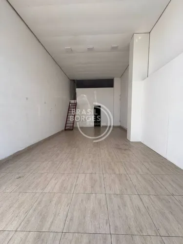 Salão Comercial de 160 metros para Locação na Avenida São Paulo