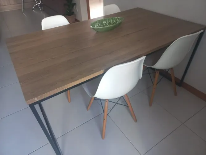 Vendo mesa ( somente a mesa)