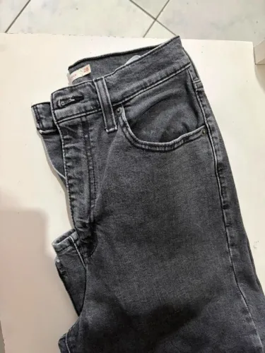 Calça Levis