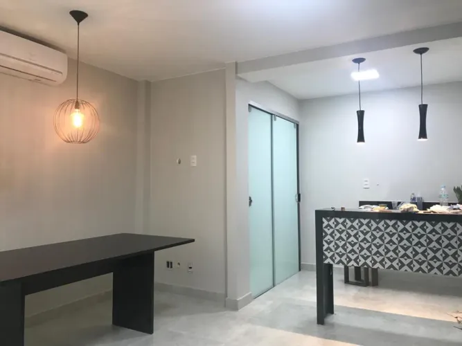 Ótima Loja com Subsolo na CA 7 do Lago Norte
