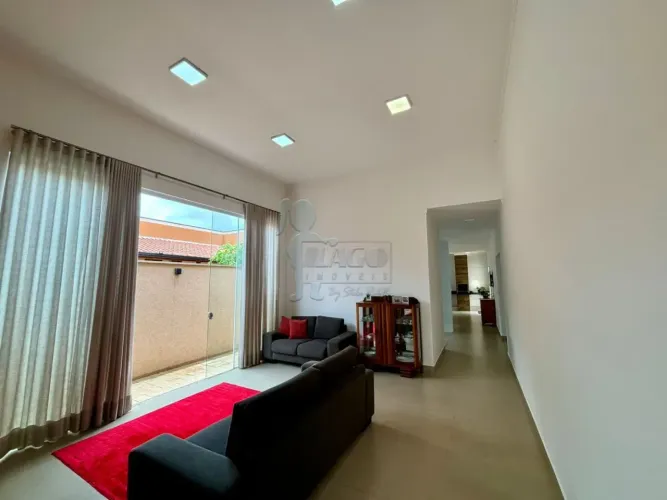 Casa térrea de 190m² com 02 suítes à venda em condomínio - Parque Residencial Veneza