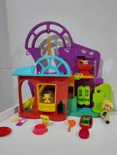 Pet shop da polly
