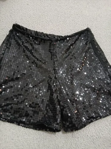 Short Preto brilhante