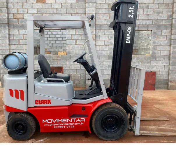 Empilhadeira 2,5 Ton Zerada