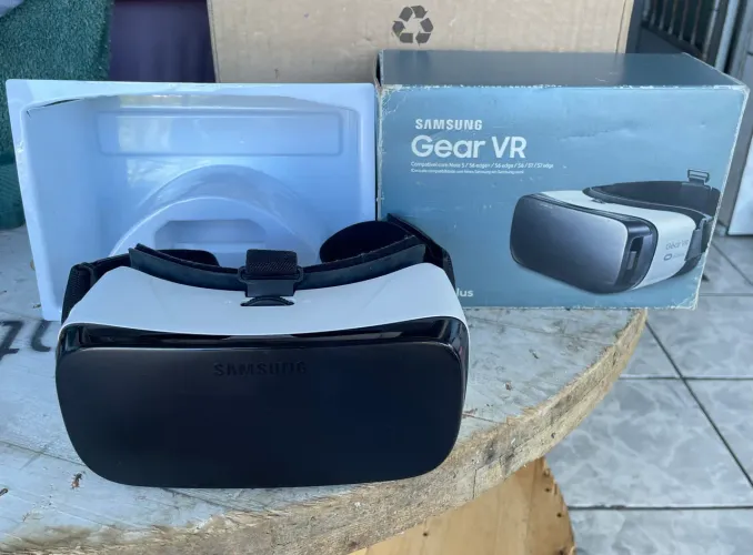 Samsung Gear VR (visor de realidade virtual)