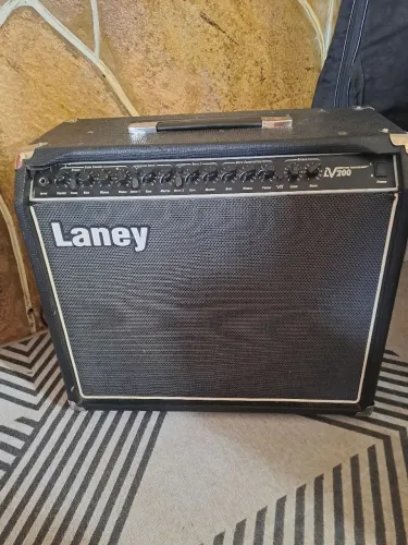 Amplificador Laney LV200