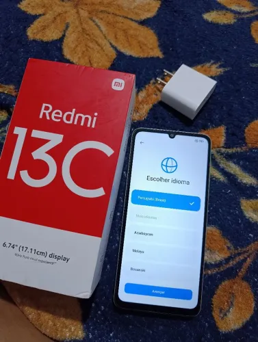 Vende celular seme novo.