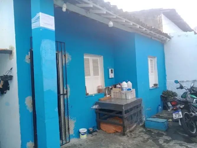 Casa localizada no Novo Paraíso, perto da Oswaldo Aranha