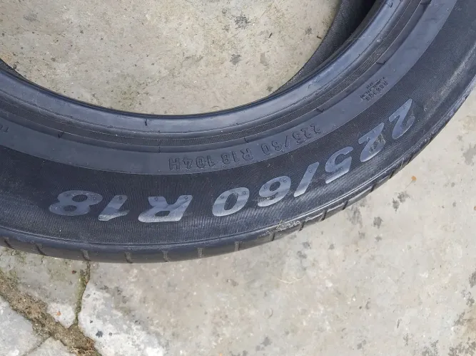 Pneu 225/60/18 Riscado 