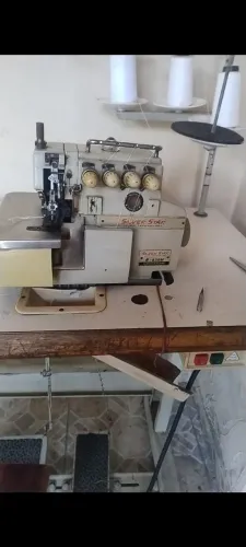 Máquina de costura