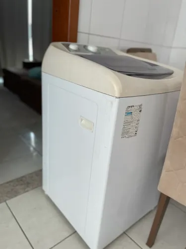 Vende-se máquina de lavar ( Consul) 