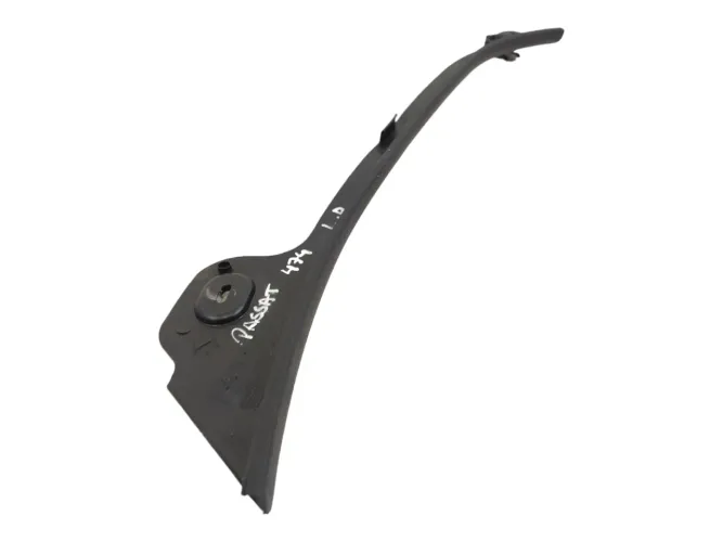 Acabamento Porta Traseira Direita Vw Passat B5 1997 A 2001