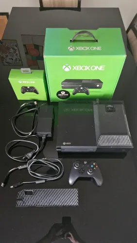 Xbox One Fat 500GB, com 2 Coolers