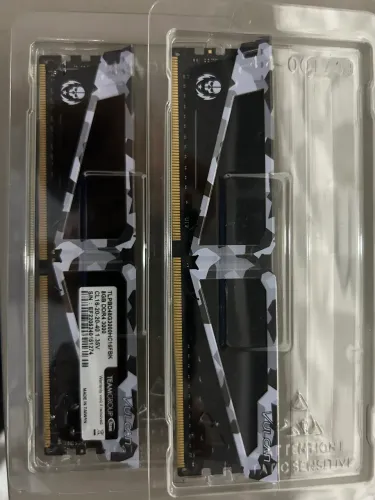 2x Memoria RAM 8gb 3000mhz