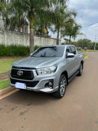 Toyota Hilux CD SRV 4X4 2.8 TDI Diesel Aut. 2019