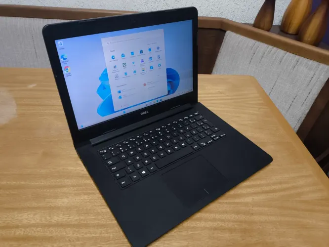 Notebook Dell, core i7, NVIDIA GeForce de 4 GB, SSD, 8 de RAM, Windows 11