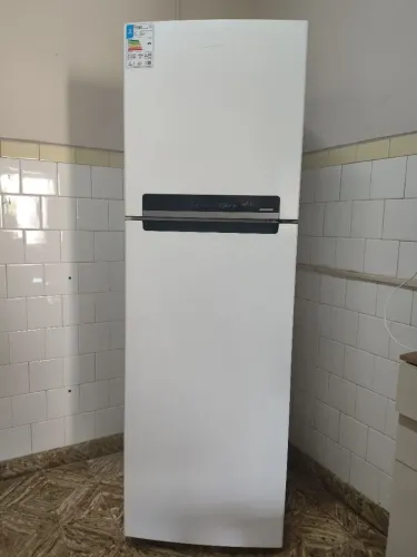 Geladeira Frost Free ( parcelo no cartão )