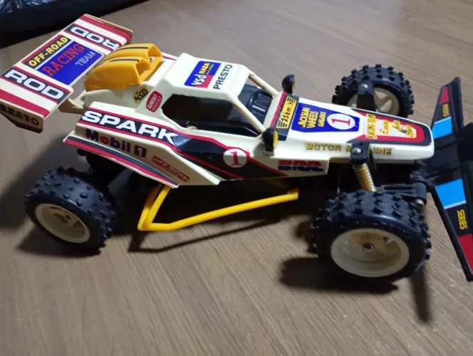 Carrinho RC anos 80